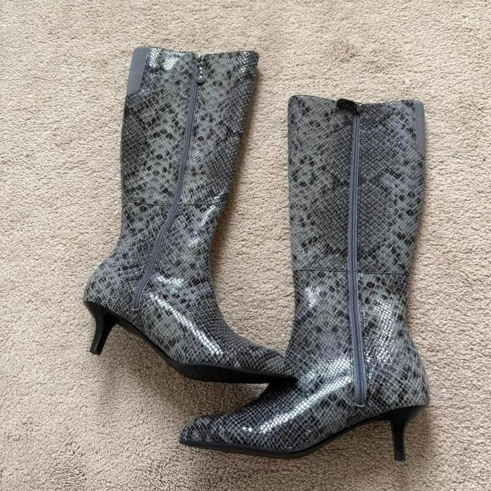 rockport reptile snakeskin leather kitten heel boots pointed toe